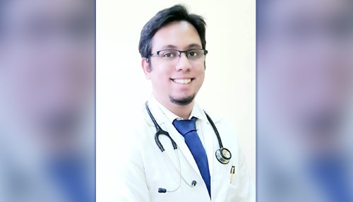 Dr. Emad Mir Abbas Completes his 3 year MD program in Internal Medicine