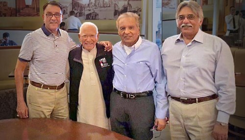 Shaikh Amin Meets His Childhood Friend After 40 Years