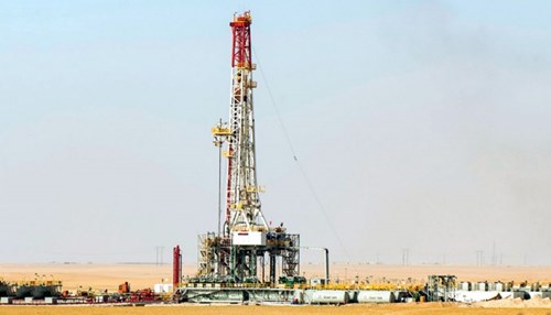 ’Ain Dar Rig Sets a New Course