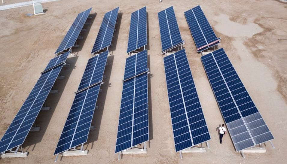 Saudi Aramco licenses technology to locally-owned NOMADD Desert Solar Solutions to create NO water Mechanical Automated Dusting Device