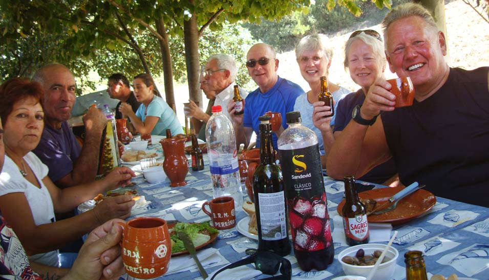 Arvid, Jakki, Mike and Sue Picking Grapes in Portugal