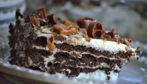Chocolate Cream Refrigerated Cake