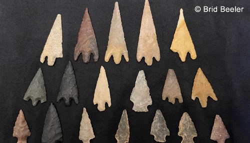 Arrowheads and Shooting Stars in the Deserts of Arabia