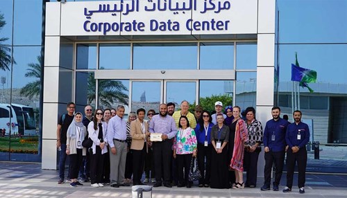 Aramco Technology Tour Keeps Retirees Connected